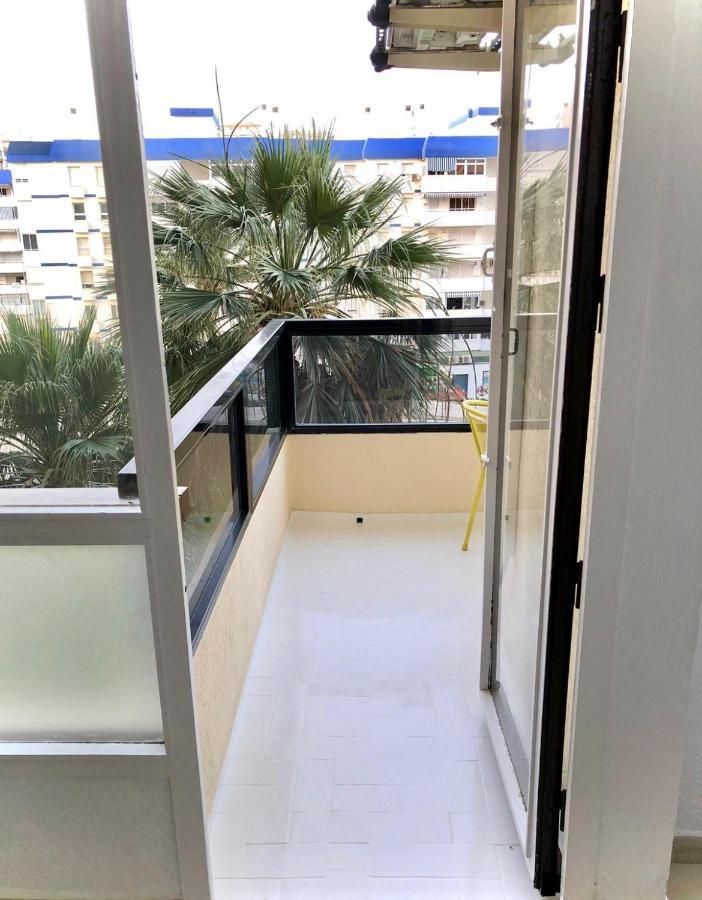 Apartamento Aloha Playa , Vistas Al Mar Apartment Беналмадена Екстериор снимка
