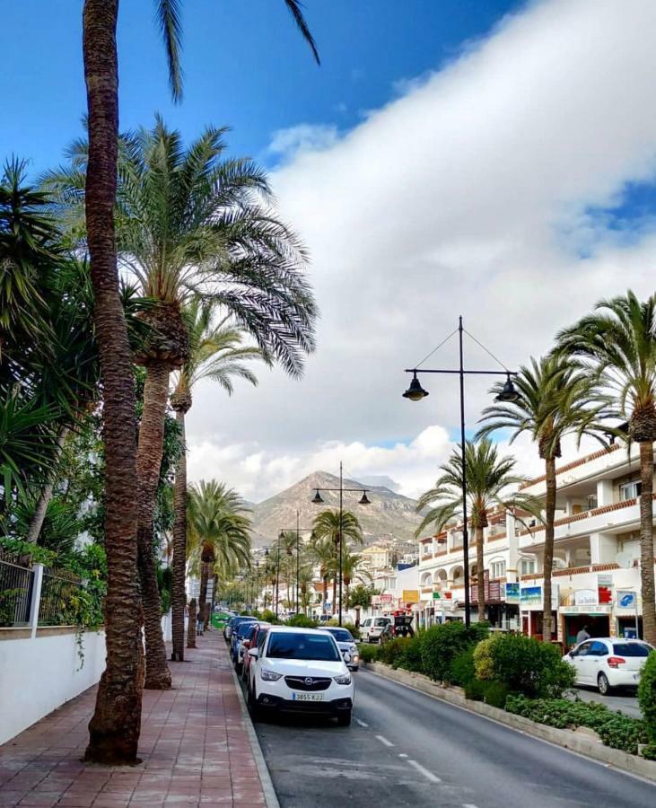 Apartamento Aloha Playa , Vistas Al Mar Apartment Беналмадена Екстериор снимка