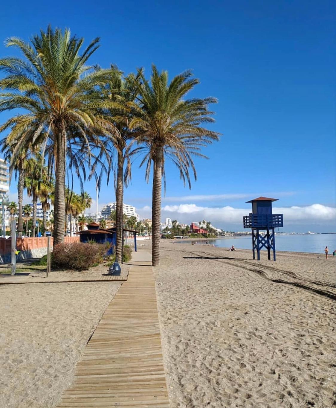 Apartamento Aloha Playa , Vistas Al Mar Apartment Беналмадена Екстериор снимка